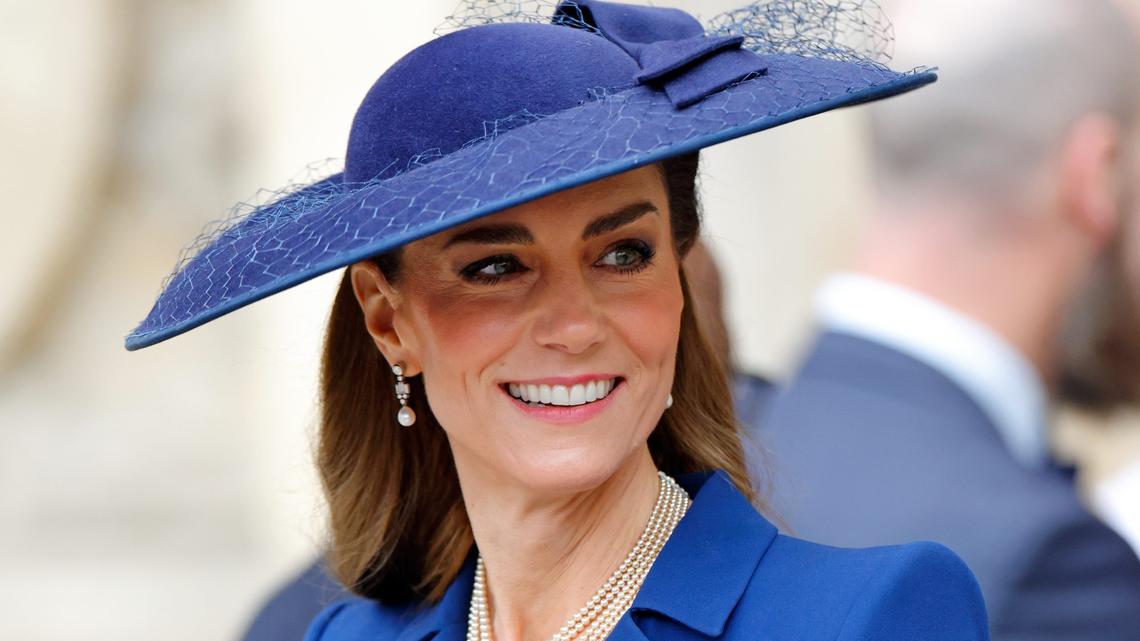 Kate Middleton's Spring Clutch Is Chic, But This $9 Version Is Just as Luxe 