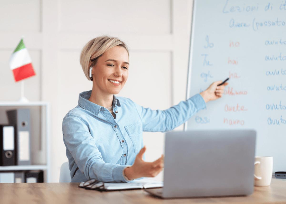  Prostock-studio // Shutterstock 