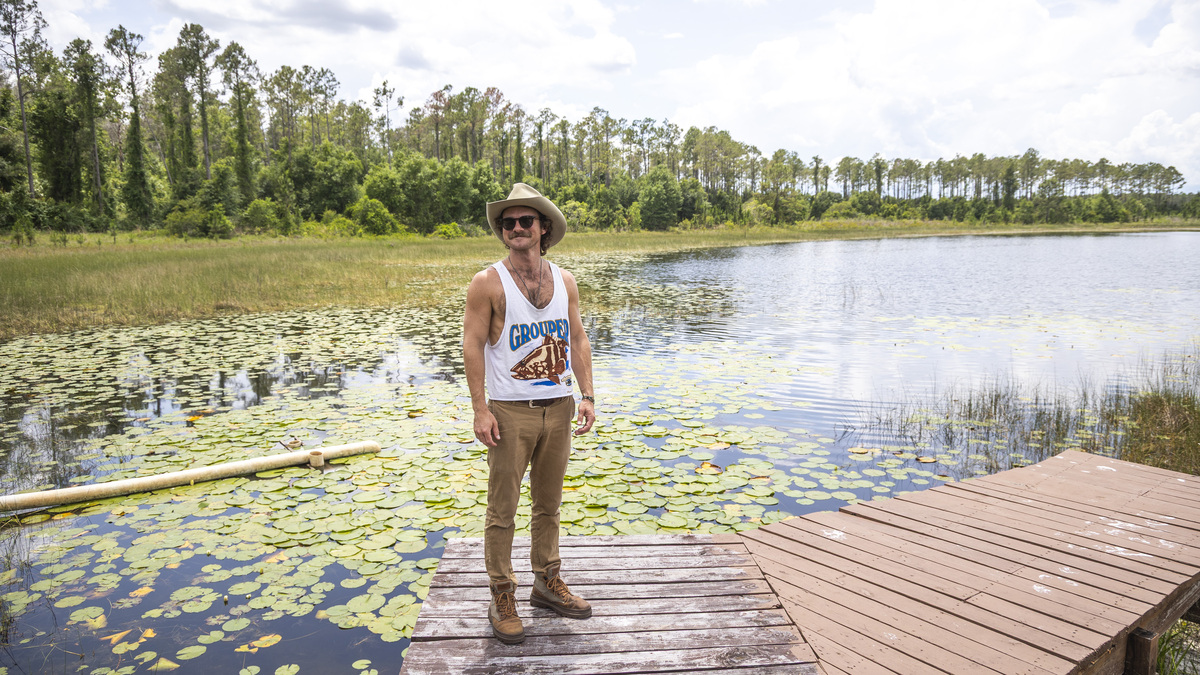 Blair Carlyle is a 30-year-old Florida native who plays the role of Uncle Pappy in inspirational social media videos. (Patrick Connolly/Orlando Sentinel)
