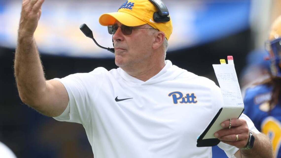 Pitt loses QB Mason Heintschel, survives Virginia Tech to stay perfect 