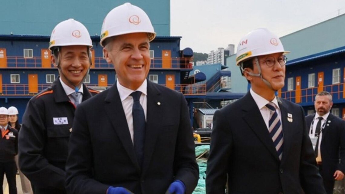 Canada nears decision on Korean, German submarine bids 