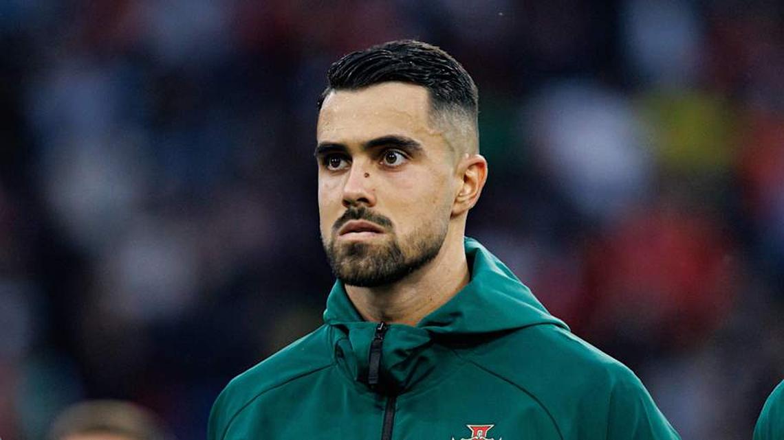  Diogo Costa starred at Euro 2024. | IMAGO/Maciej Rogowski 