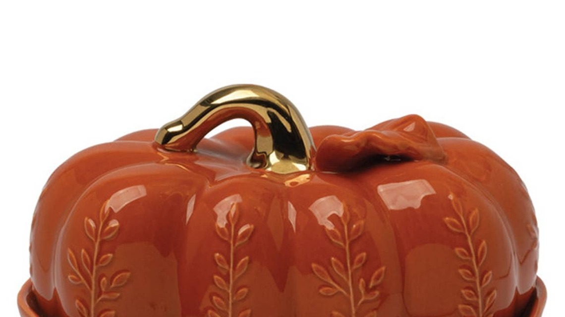 Aldi's $8 Pumpkin Butter Dish Looks Just Like a Le Creuset Style Over 9x the Price 