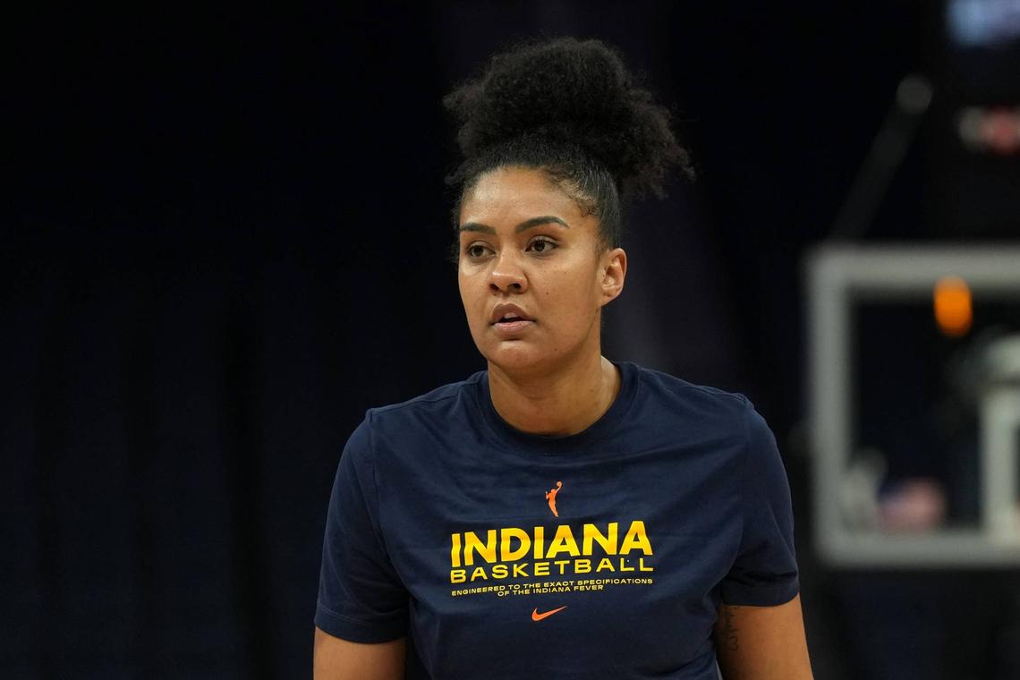  Indiana Fever forward Damiris Dantas (12) before the game against the Golden State Valkyries. © Darren Yamashita-Imagn Images