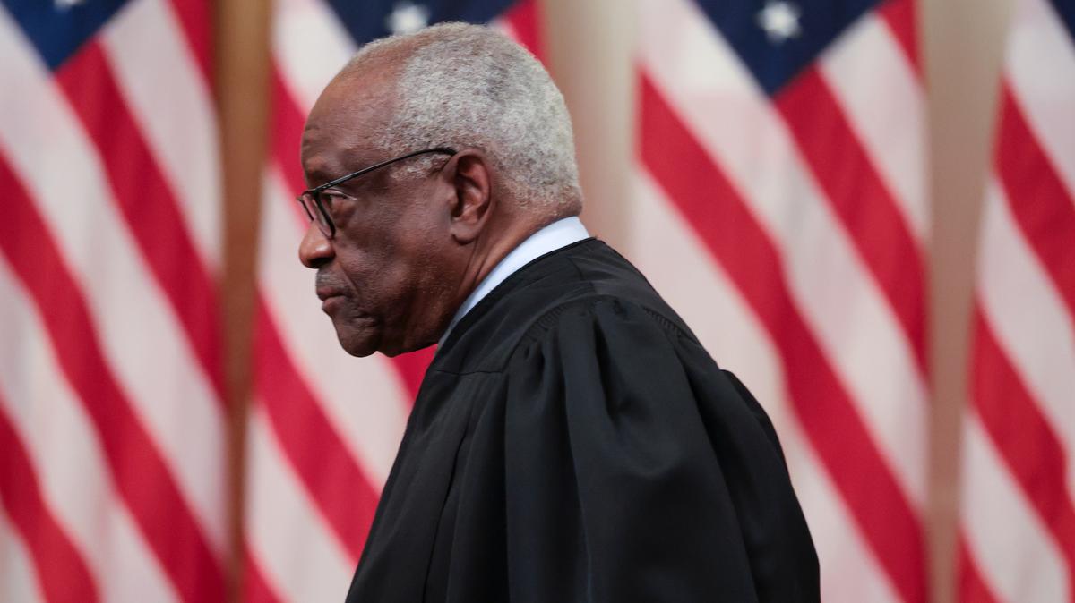 President Trump Attends Swearing In Ceremony For New Chairman Of The Federal Reserve. U.S. Supreme Court Associate Justice Clarence Thomas arrives to  the swearing-in ceremony for the new Chairman of the Federal Reserve, Kevin Warsh in the East Room of the White House on May 22, 2026 in Washington, DC. 