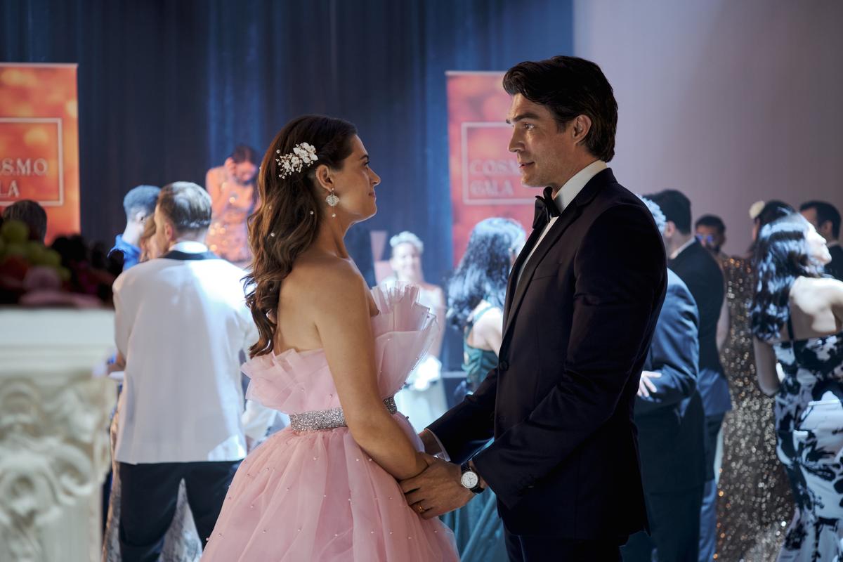 Lyndsy Fonseca, Peter Porte, The Love Heist, 2026©2026 Hallmark Media/Photographer: Luka Cyprian