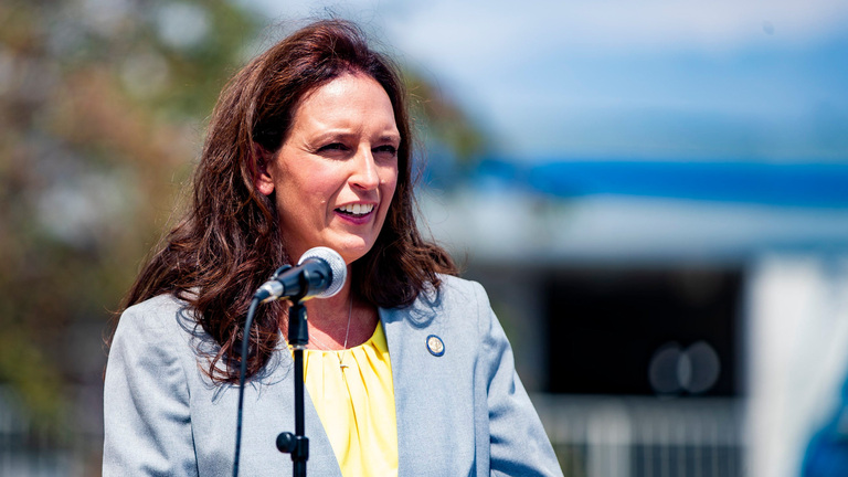 In hesitant interview, Balkcom ‘not sure’ if Edwards should resign after censure