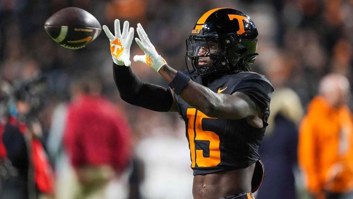 Tennessee S Edrees Farooq (knee) ruled out for season 