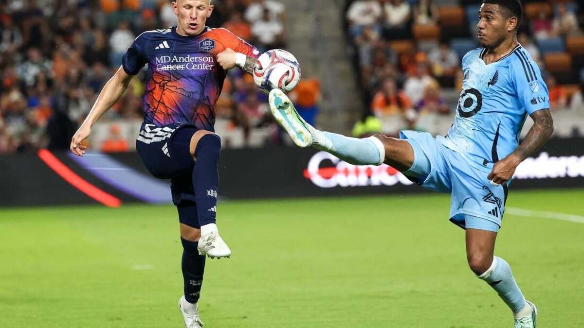 Houston pulls out scoreless draw vs. desperate Minnesota United | Fort ...