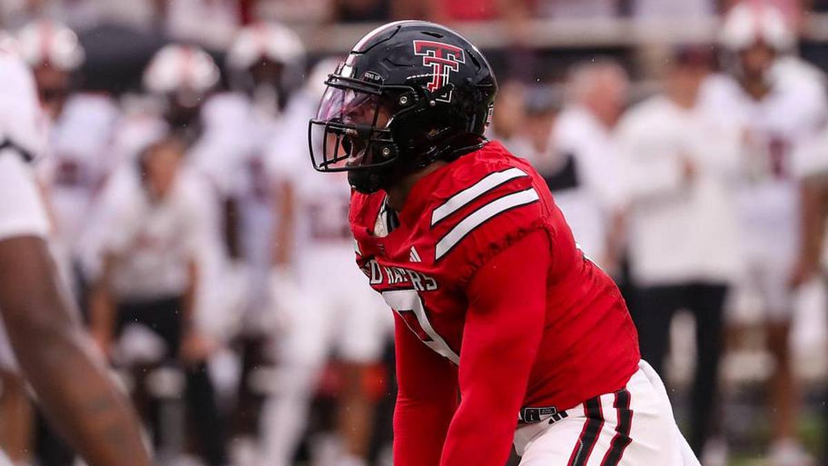  Texas Tech's Romello Height reacts to making a play against Oregon State during a non-conference football game, Saturday, Sept. 13, 2025, at Jones AT&T Stadium. | Nathan Giese/Avalanche-Journal / USA TODAY NETWORK via Imagn Images 