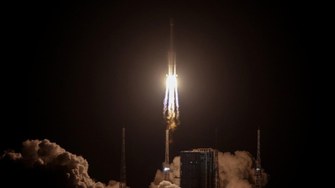 Japan gains edge in latest round of China space rivalry 
