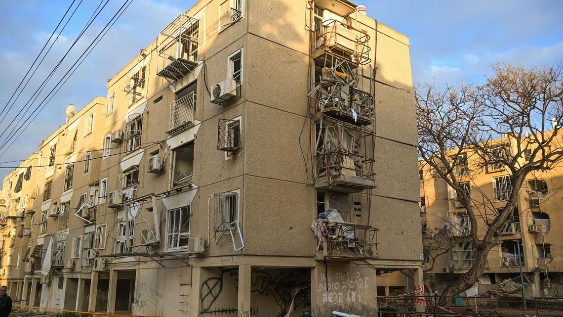 Iranian strikes injure over 100 in Israel as Netanyahu urges action 