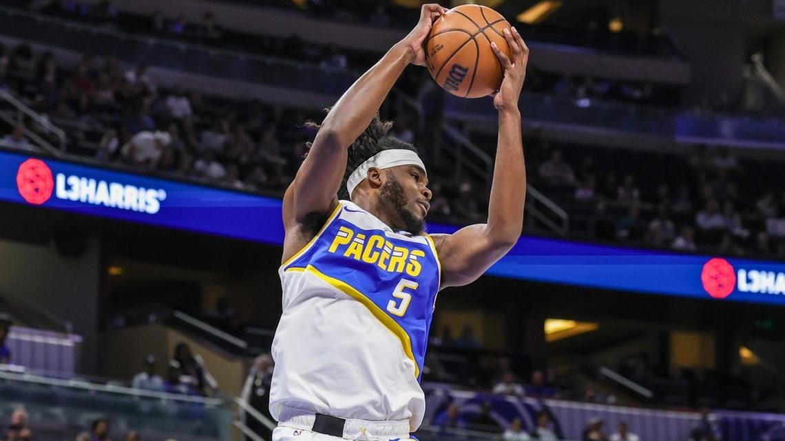 Pacers edge Magic, finally end 16-game losing streak 