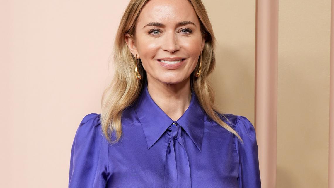 Emily Blunt's Family Guide: Get to Know Her Parents, 3 Siblings and More 