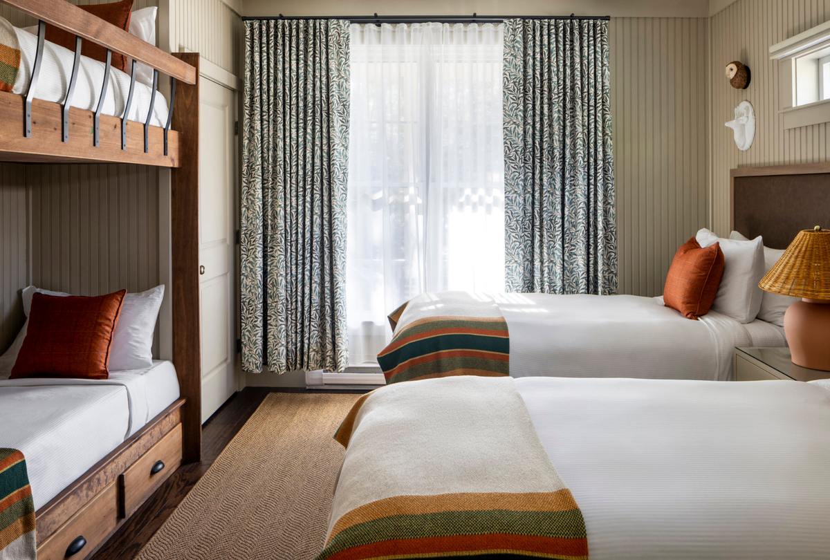  Cottage Woodland Twin with Bunks at Hidden Pond. 