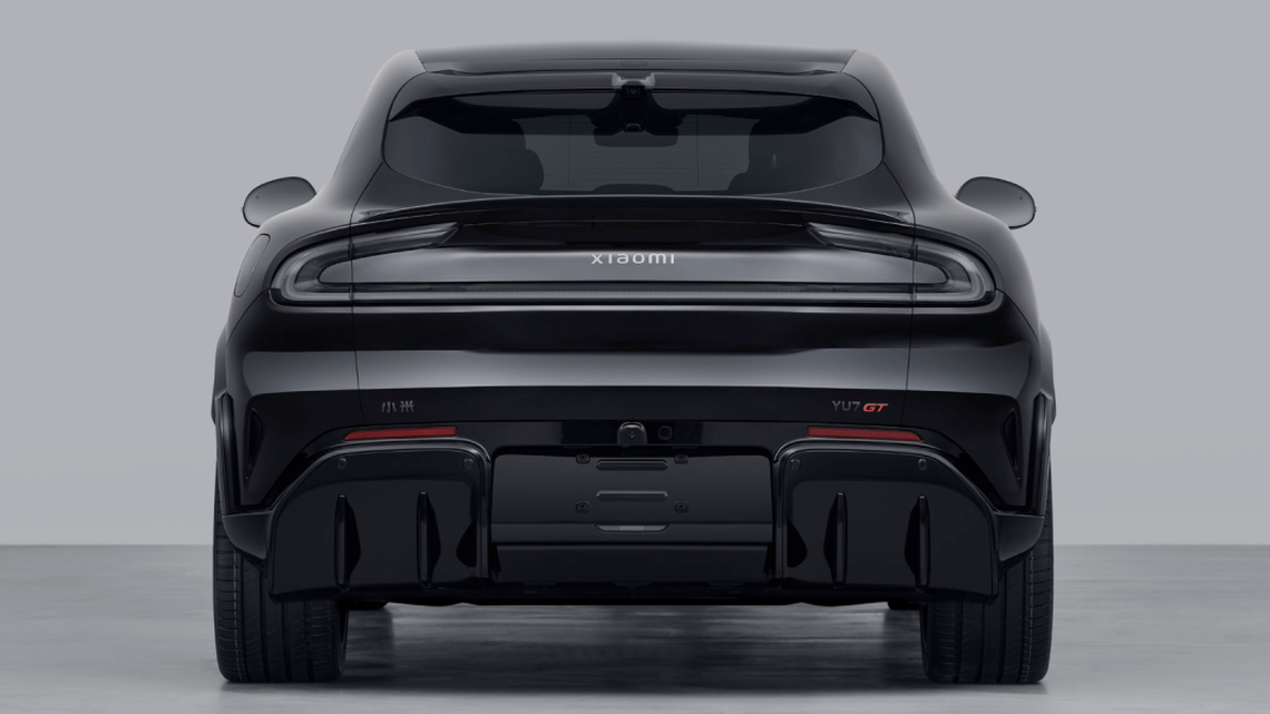 This 990-HP Chinese SUV Could Disrupt the Global EV Market 