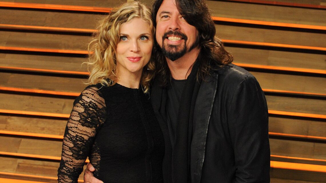 La esposa de Dave Grohl lo ha ‘perdonado’ tras escándalo de infidelidad: Fuente
