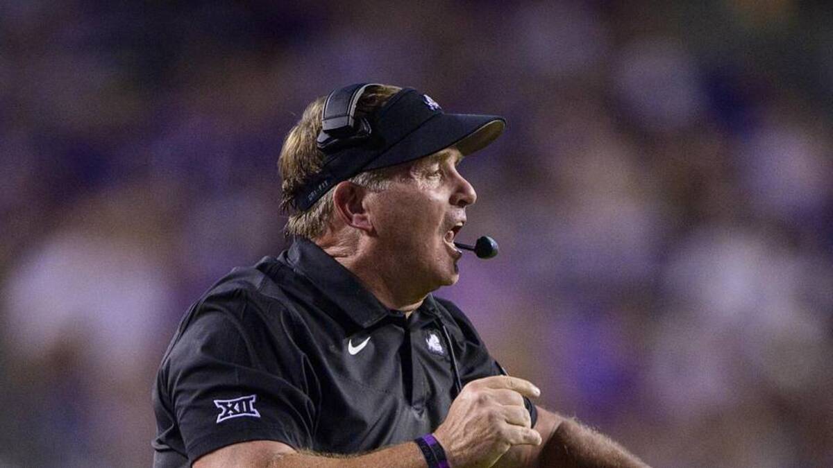  Sep 4, 2021; Fort Worth, Texas, USA; TCU Horned Frogs head coach Gary Patterson yells to his team during the second quarter against the Duquesne Dukes at Amon G. Carter Stadium. Mandatory Credit: Jerome Miron-Imagn Images | Jerome Miron-Imagn Images 