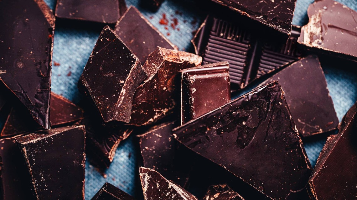 Here's How Dark Chocolate Actually Impacts Your Heart, According to Cardiologists 