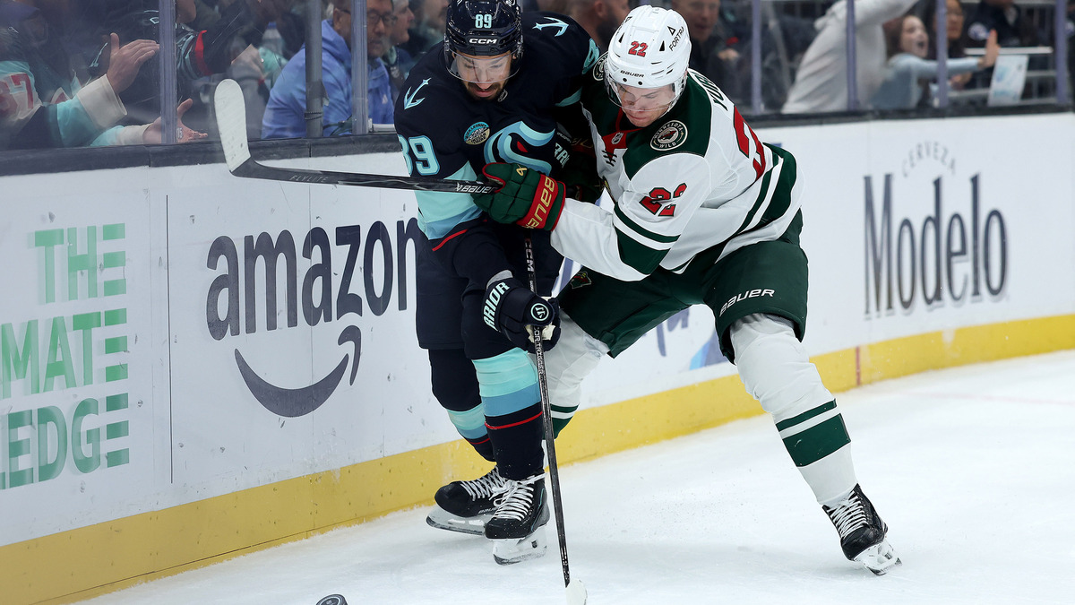 Dominant second period helps Wild go slumpless in Seattle