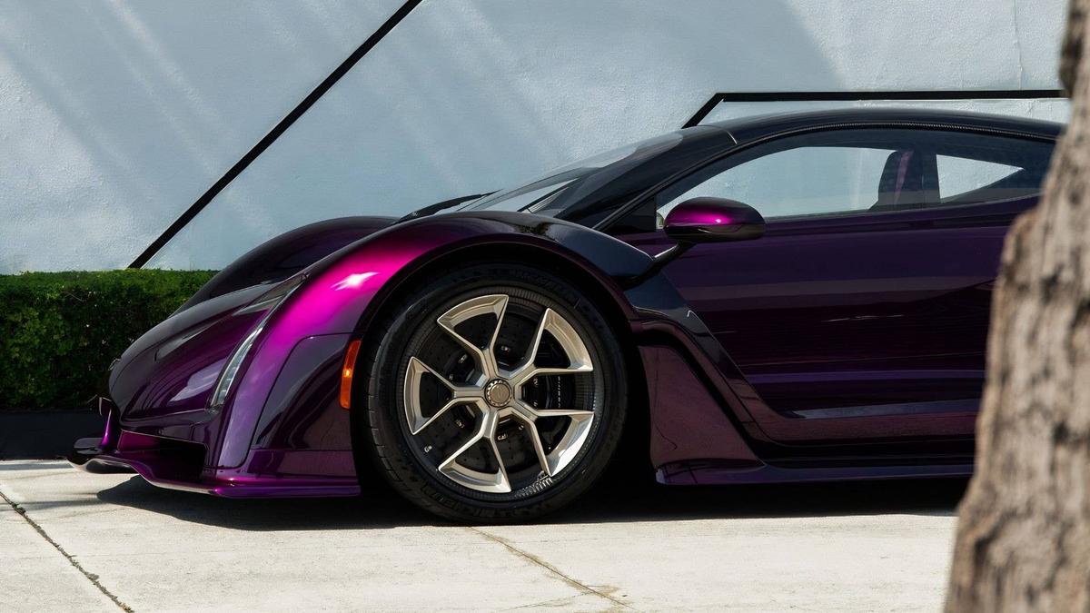 Instagram: @prestigeimports and @czingermiami