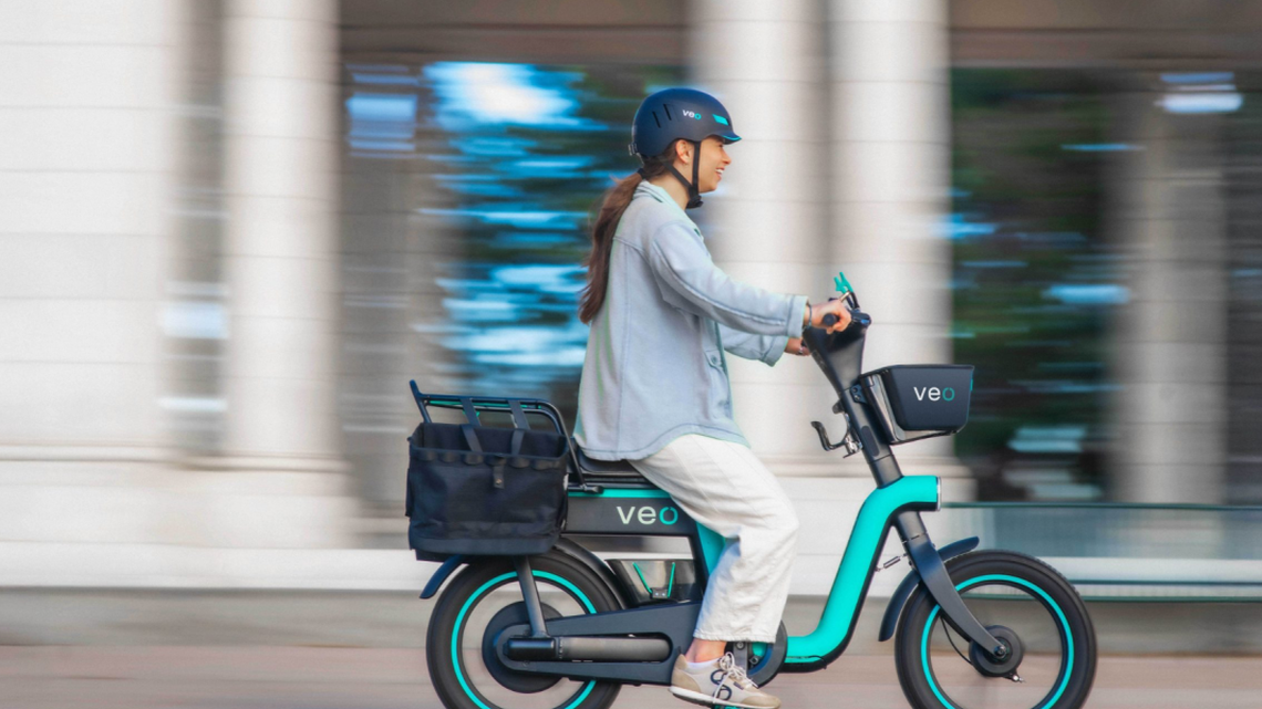 Some Drivers Are Ditching Their Cars Because Gas Is Too Expensive 