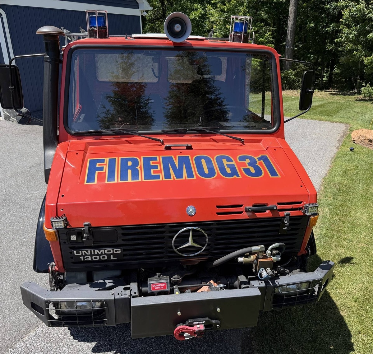  1987 Mercedes-Benz Unimog 1300L Bring a Trailer