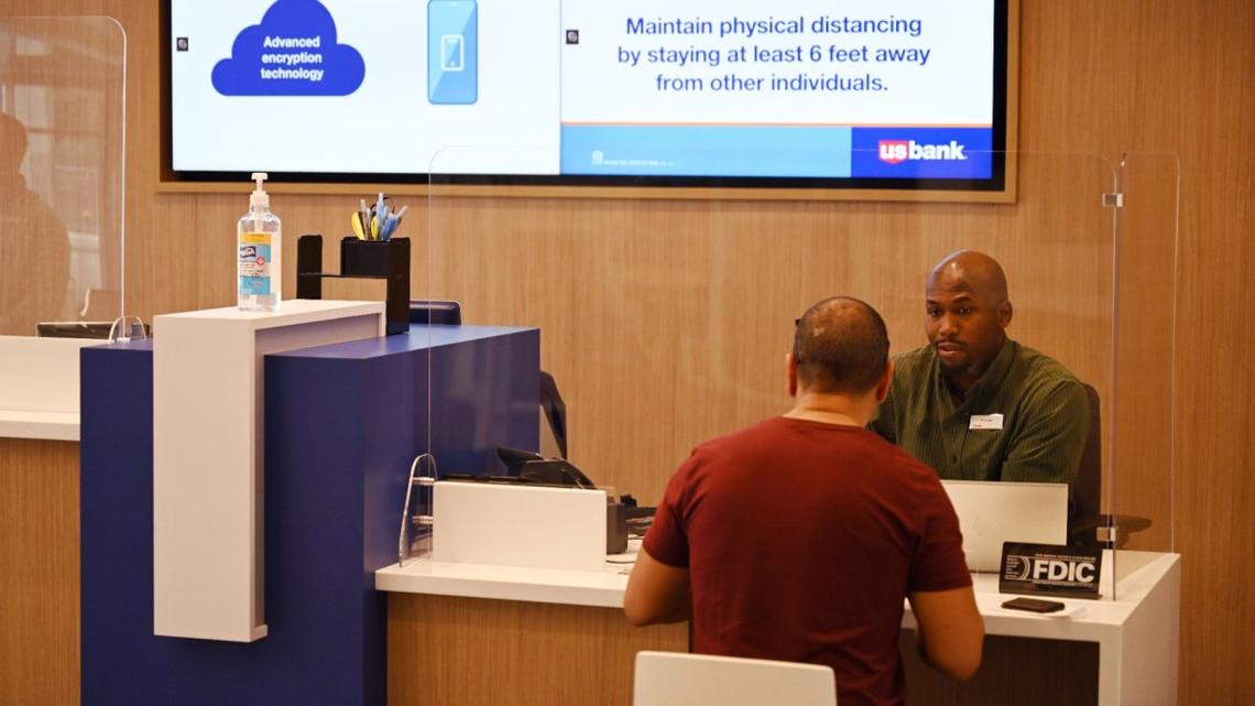 CD rates at big banks may cost you nearly 1 percent 