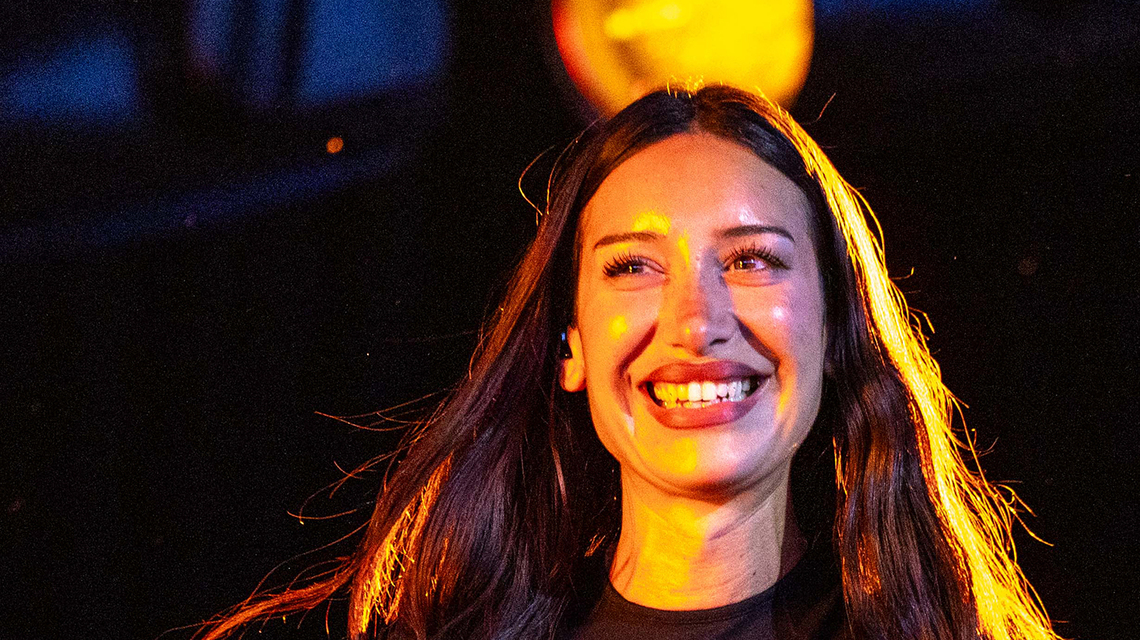 Alt-pop songstress Julia Wolf tried to become a vampire. Plan B? Hypnotizing the internet with 'In My Room' 