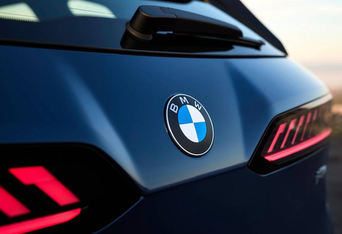  2027 BMW iX3 BMW