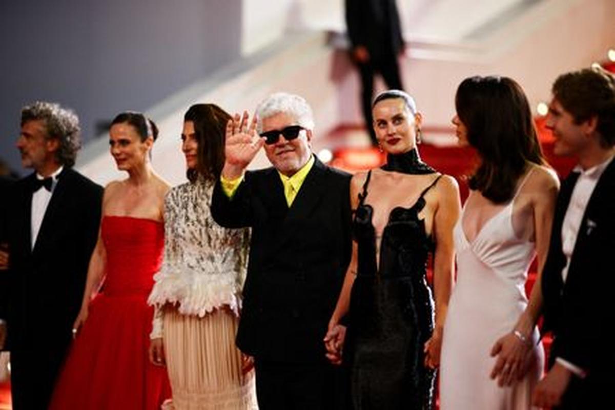 Director Pedro Almodovar and cast members Barbara Lennie, Leonardo Sbaraglia, Aitana Sanchez-Gijon, Victoria Luengo, Patrick Criado and Milena Smit pose on the red carpet as they leave following the screening of the film "Amarga Navidad" (Bitter Christmas - Autofiction) in competition, at the 79th Cannes Film Festival in Cannes, France, May 19, 2026.   REUTERS/Sarah Meyssonnier