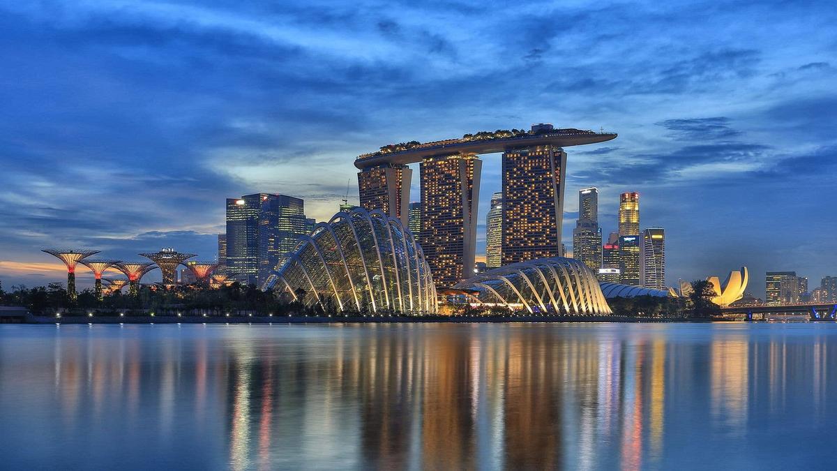  Princess Cruises is adding more sailings from Singapore's glittering Marina Bay. 