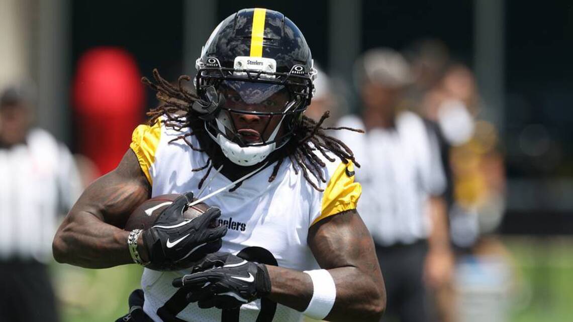 7 Steelers in Danger of Losing Their Roster Spots