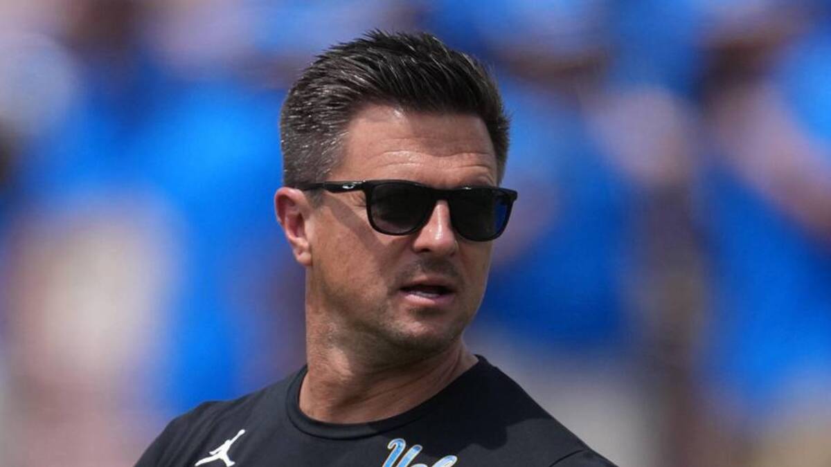  May 2, 2026; Pasadena, CA, USA; UCLA Bruins coach Bob Chesney reacts during the spring game at Rose Bowl. Mandatory Credit: Kirby Lee-Imagn Images | Kirby Lee-Imagn Images 