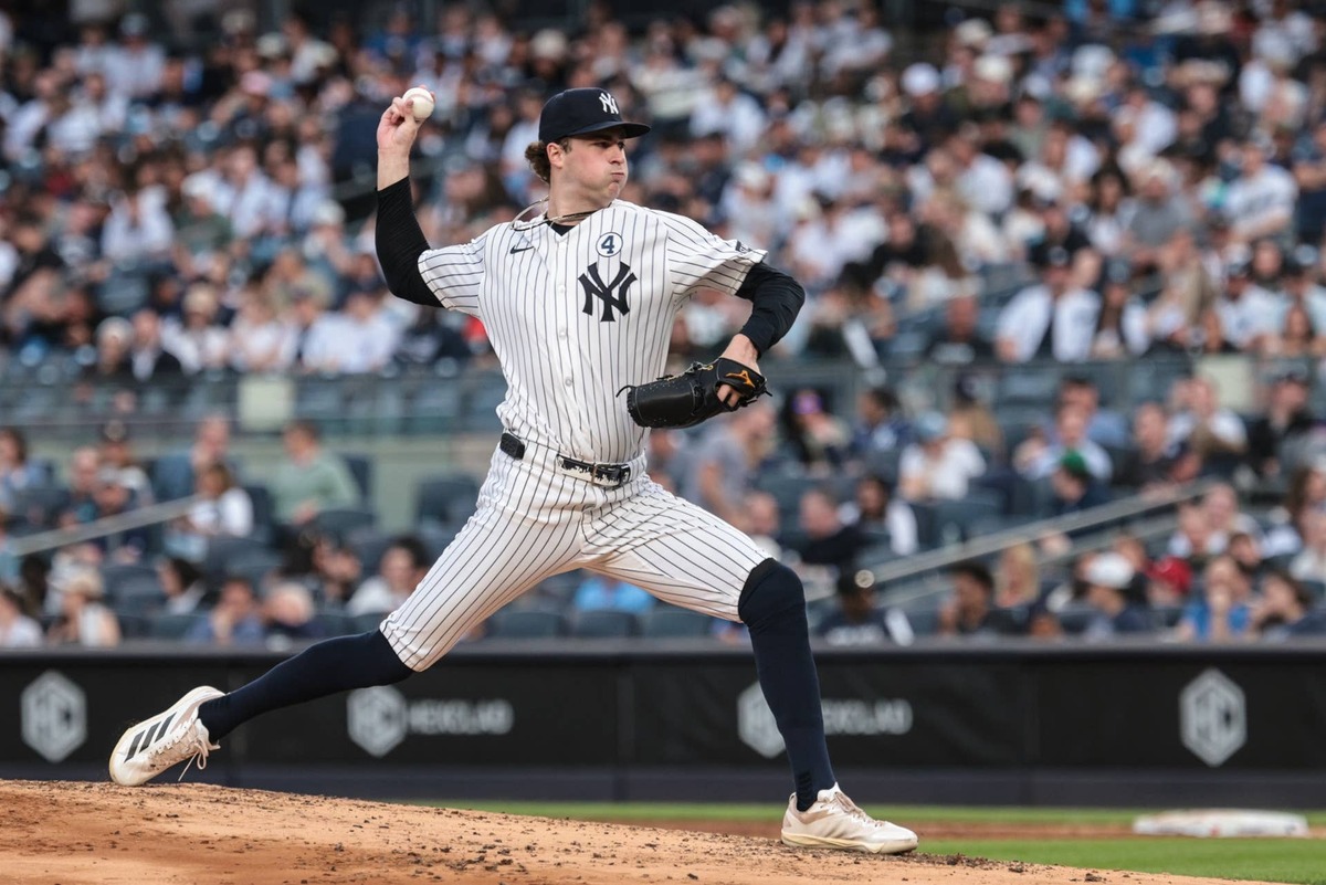  New York Yankees pitcher Cam Schlittler (31) Vincent Carchietta-Imagn Images