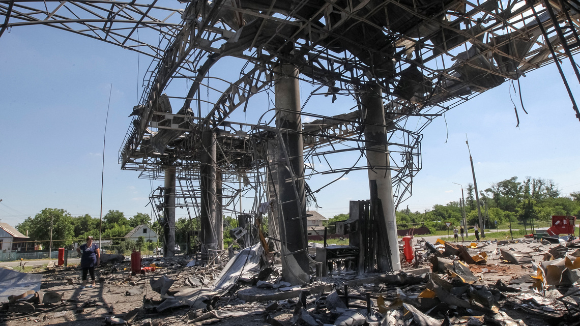 Russian attacks kill six in three different regions, officials say