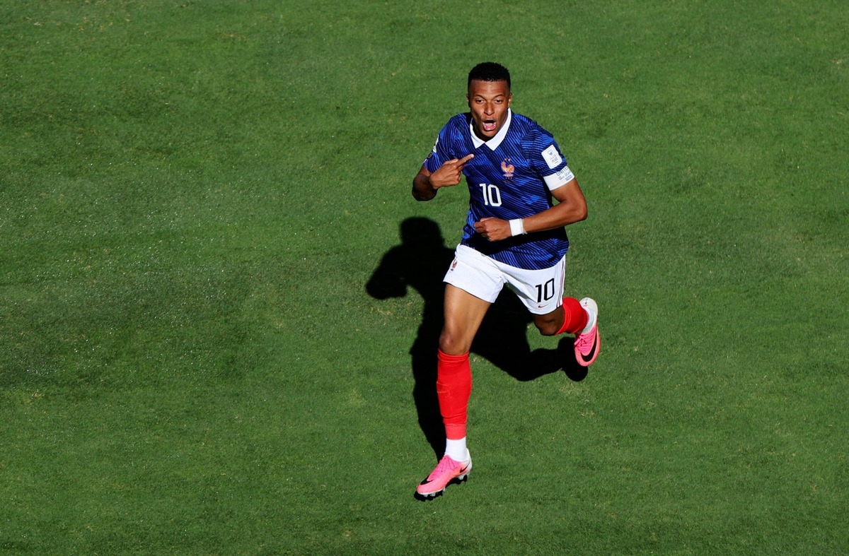  France's Kylian Mbappe celebrates scoring their third goal. REUTERS/Mike Segar