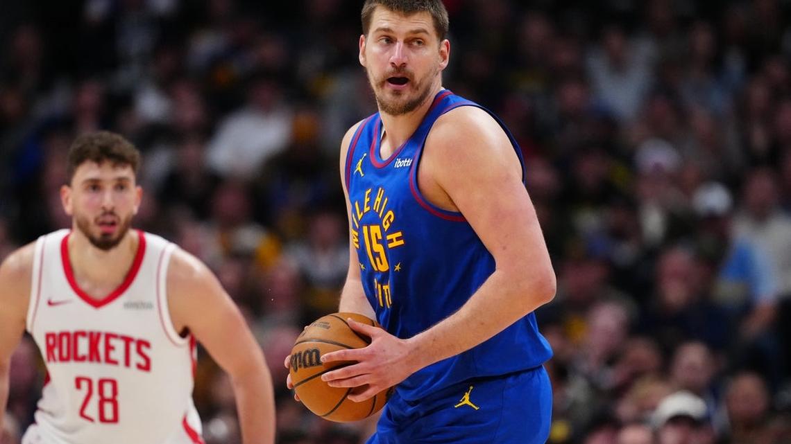 Nuggets narrow gap in Western Conference with win over Rockets 