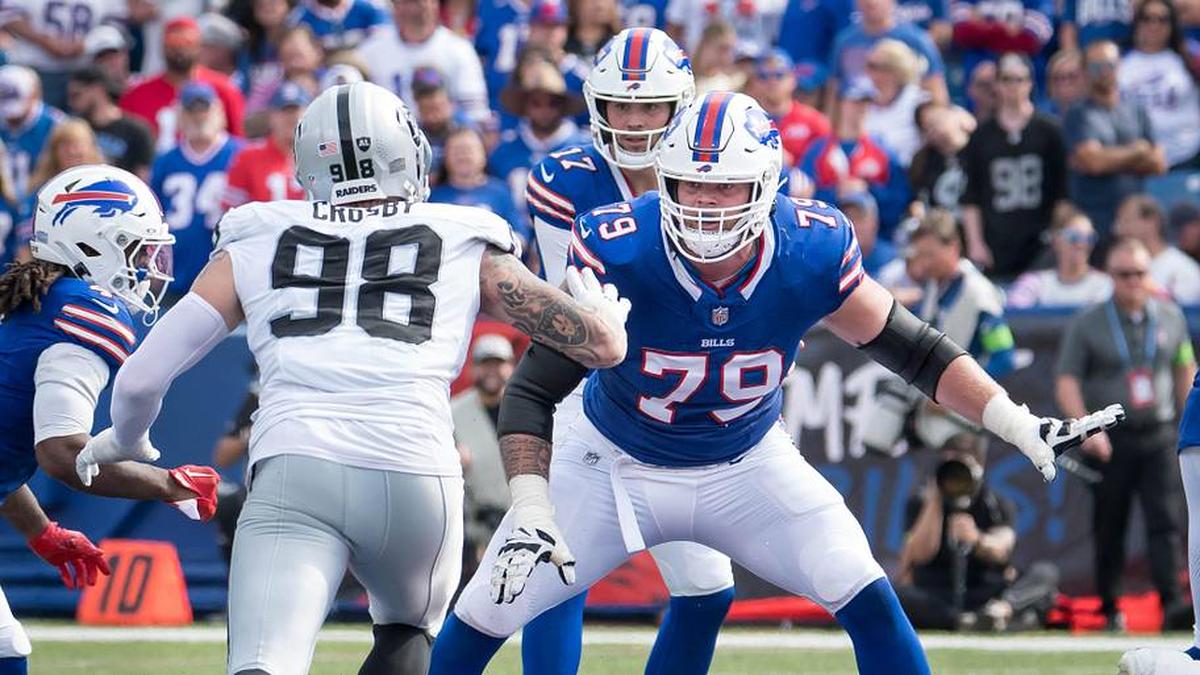  Sep 17, 2023; Orchard Park, New York, USA; Buffalo Bills offensive tackle Spencer Brown (79) prepares to block Las Vegas Raiders defensive end Maxx Crosby (98) to protect quarterback Josh Allen (17) in the fourth quarter at Highmark Stadium. Mandatory Credit: Mark Konezny-Imagn Images | Mark Konezny-Imagn Images 