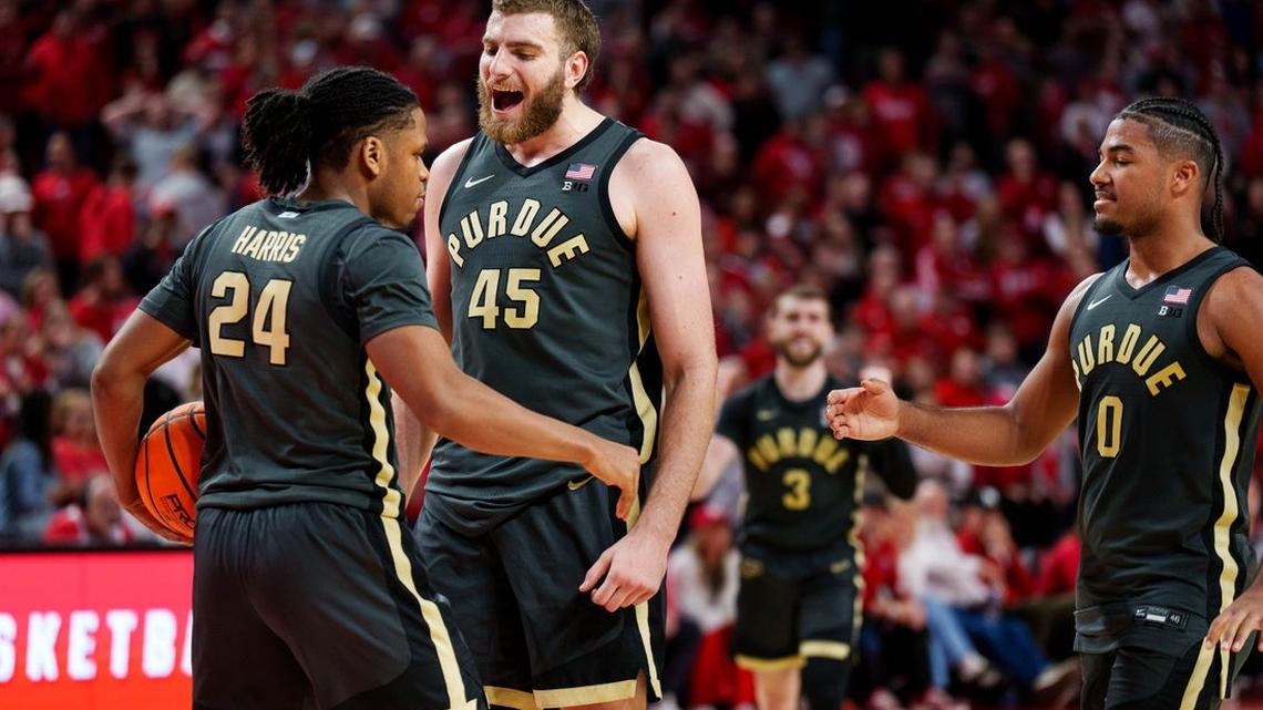 No. 7 Purdue faces tall order in encounter vs. No. 1 Michigan 