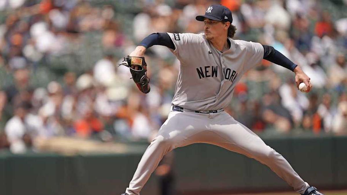  New York Yankees pitcher Max Fried (54) delivers during the second inning against the Baltimore Orioles at Oriole Park at Camden Yards. | Mitch Stringer-Imagn Images 