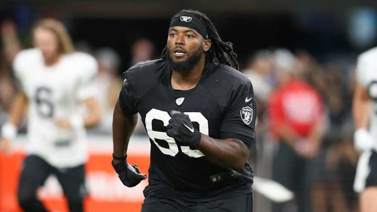  Las Vegas Raiders DT Adam Butler | Darrell Craig Harris, Sports Illustrated 