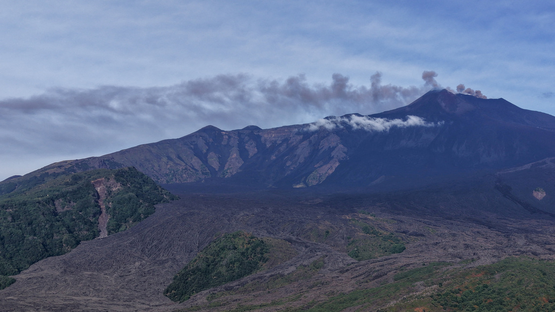 Italy's Catania airport reopens after three-day Etna volcano stoppage