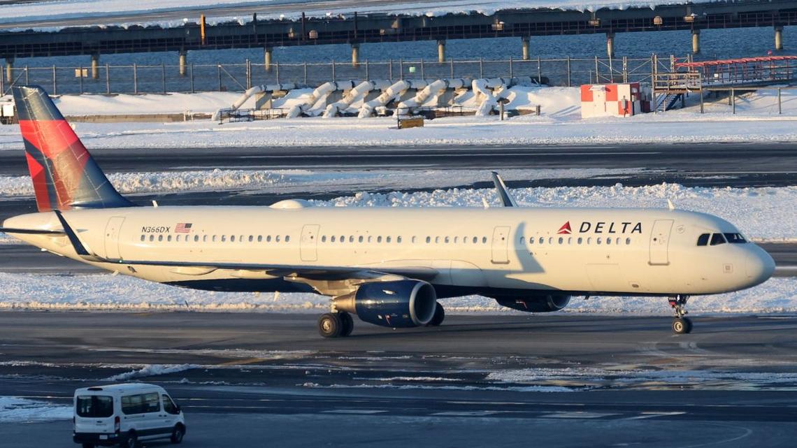 10 aviation CEO's ask Congress to fund TSA, avert air travel chaos 