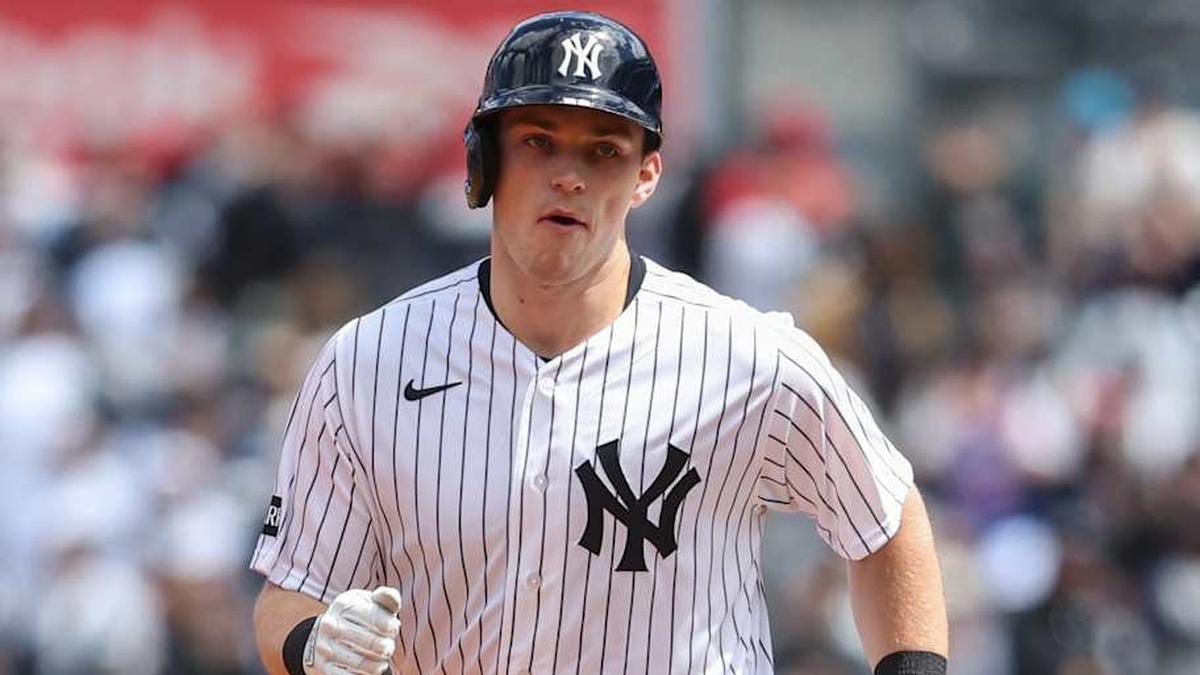  New York Yankees first baseman Ben Rice (22) hits a solo home run in the first inning against the Baltimore Orioles at Yankee Stadium. | Wendell Cruz-Imagn Images 