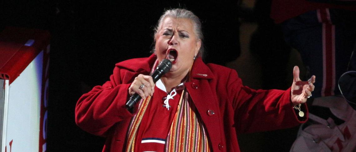  Ginette Reno Reveals What The Canadiens Wanted To Give Her 