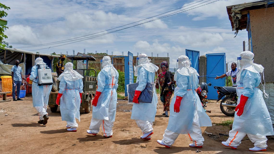 Volunteers go door-to-door in Congo to tackle Ebola rumors, aid network says 