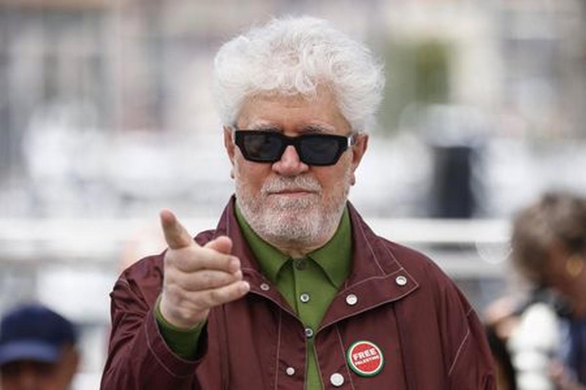 Director Pedro Almodovar who is wearing a "Free Palestine" pin,  poses during a photocall for the film "Amarga Navidad" (Bitter Christmas - Autofiction) in competition at the 79th Cannes Film Festival in Cannes, France, May 20, 2026. REUTERS/Sarah Meyssonnier