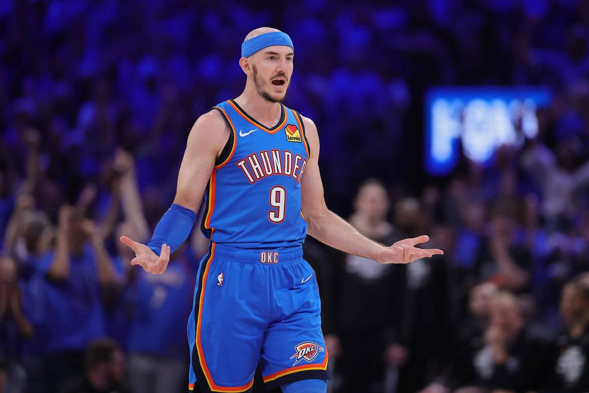  Alex Caruso of the Oklahoma City Thunder has been outstanding this postseason. 
