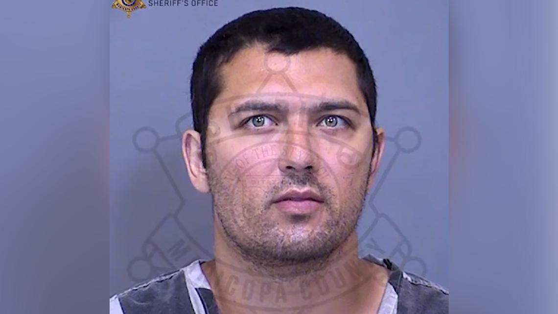 Man Called 911 and Allegedly Admitted to Killing Parents With Hammer, Knife 